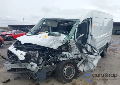 2016 Ford Transit-250 z USA, uszkodzony, nr VIN 1FTYR2CV7GKB50195